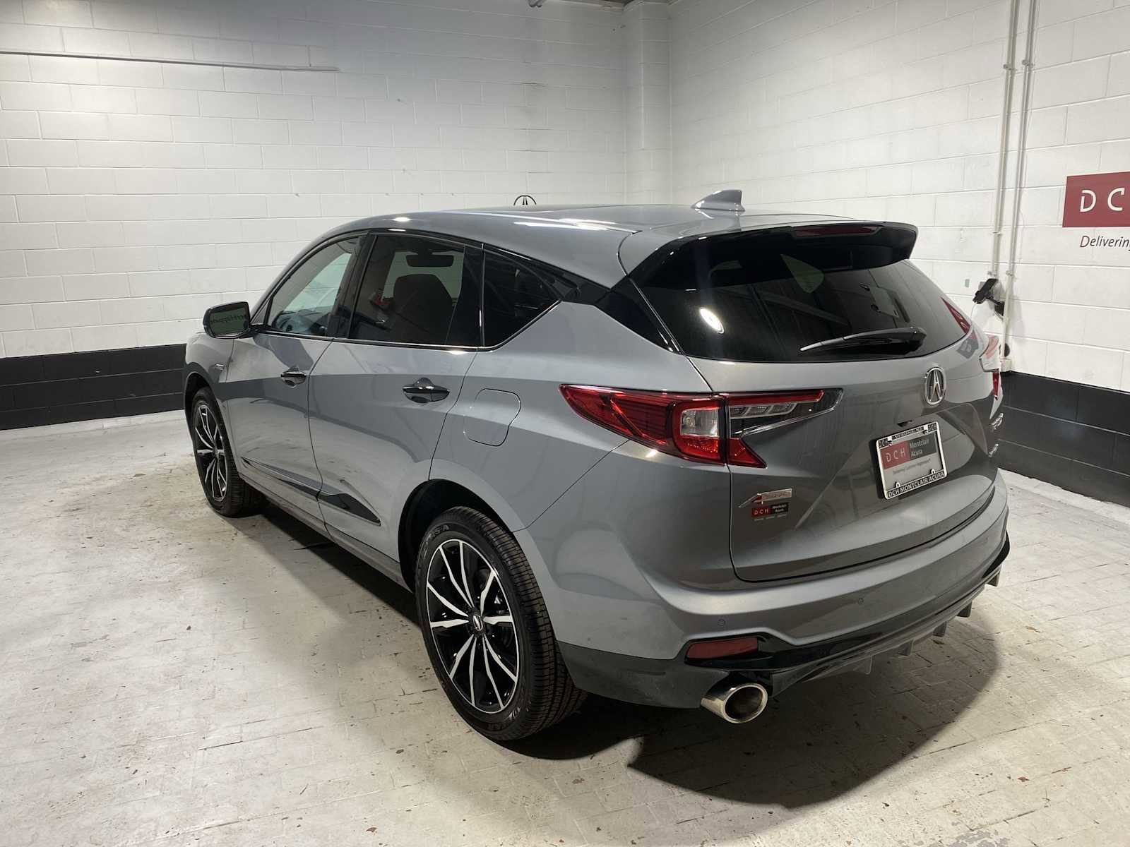 Used 2025 Acura RDX A-Spec image 4