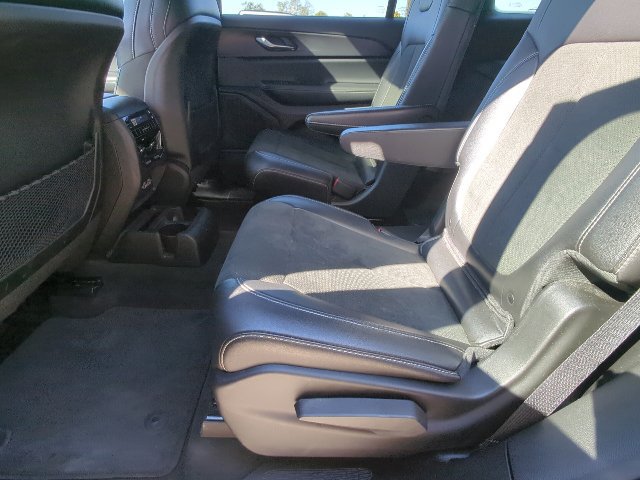 Used 2025 Jeep Grand Cherokee L Altitude AWD/4WD image 22
