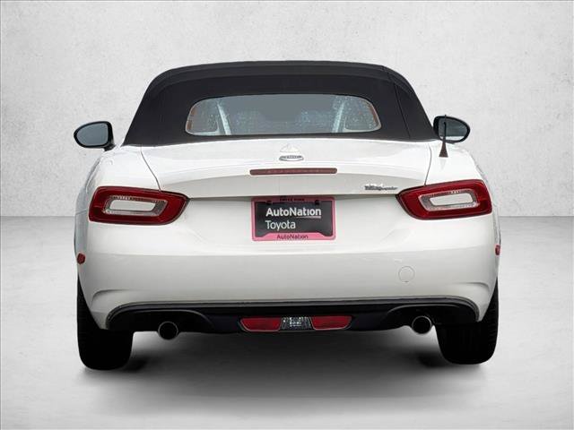 Used 2020 FIAT 124 Spider Lusso w/ Navigation & Sound Group RWD image 7
