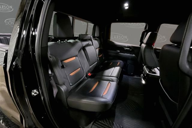 Certified 2023 GMC Sierra 1500 AT4 w/ AT4 Premium Package image 17