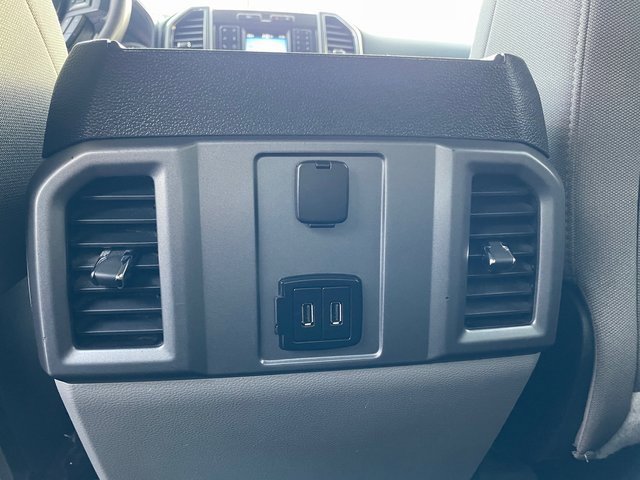 Used 2018 Ford F150 XLT w/ XTR Package image 28