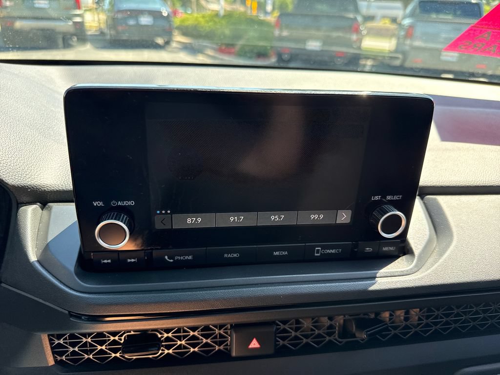 Certified 2023 Honda Accord LX image 31