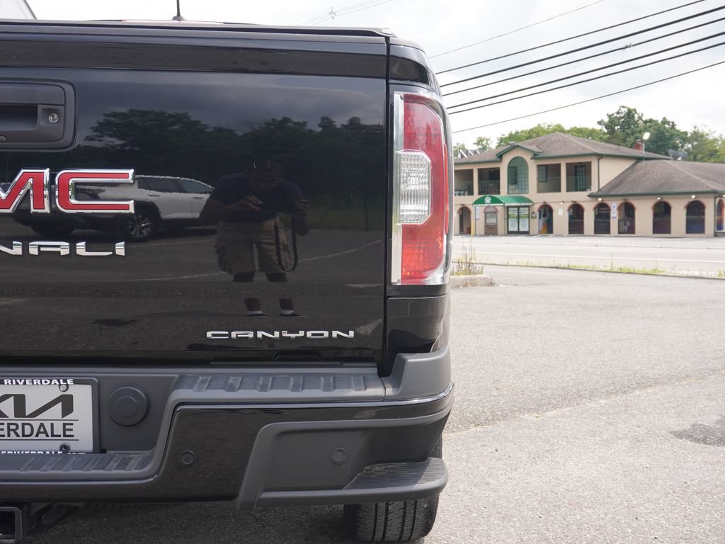 Used 2022 GMC Canyon Denali AWD/4WD image 14