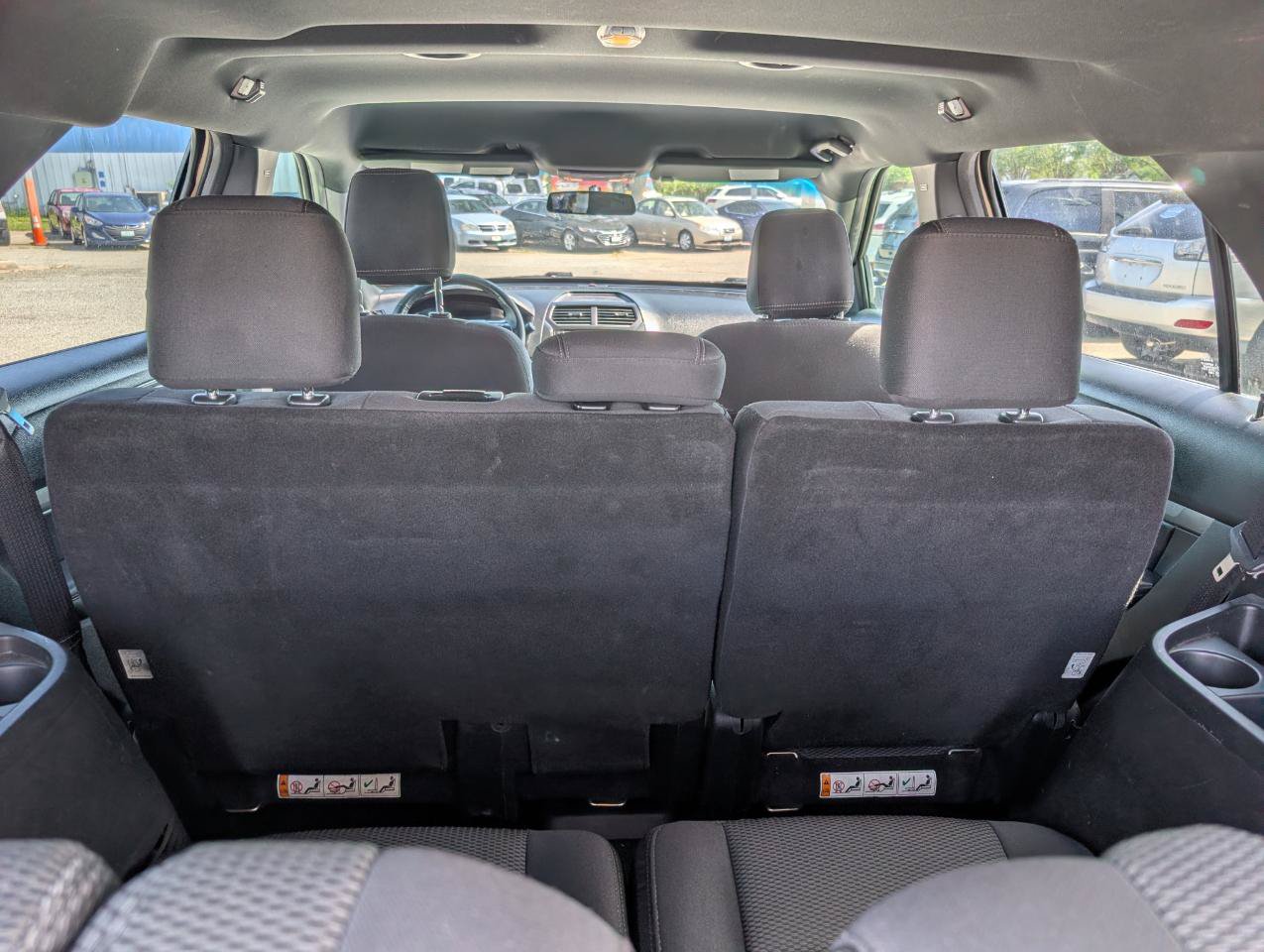 Used 2018 Ford Explorer XLT FWD image 8