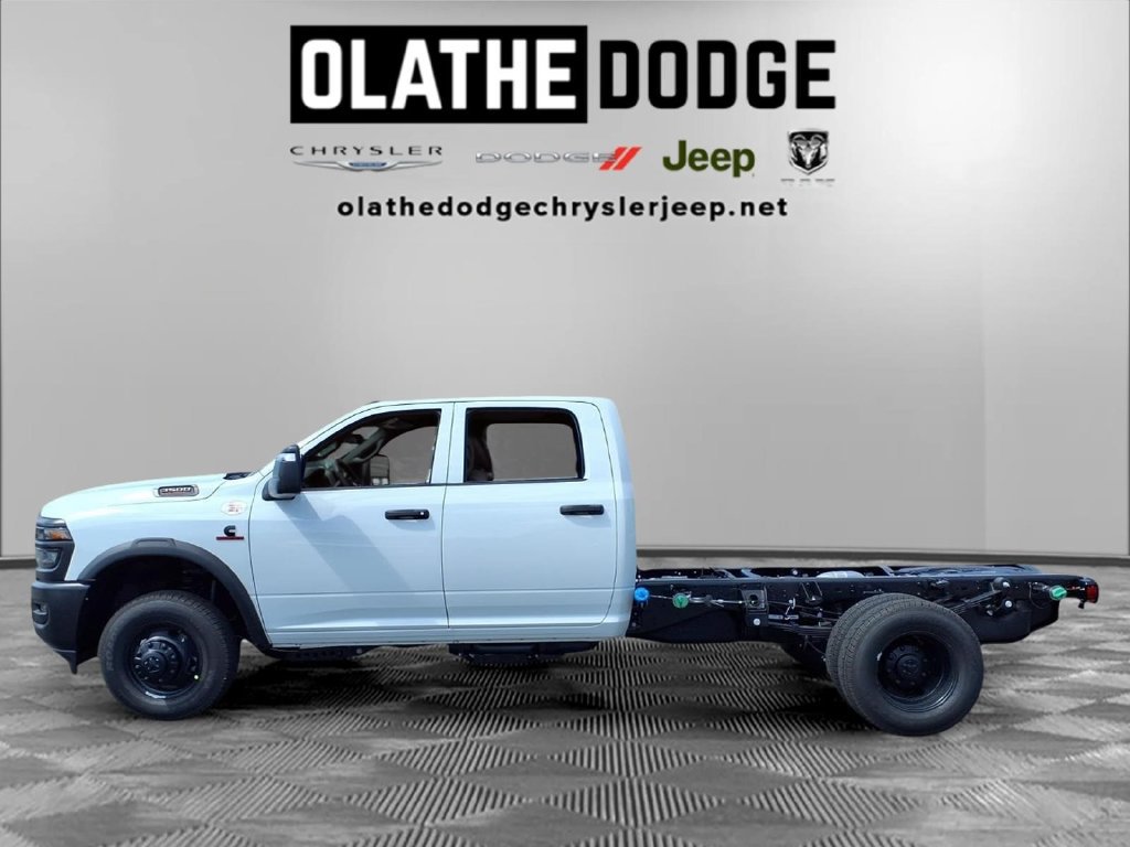 New 2027 RAM 3500 Tradesman AWD/4WD image 24