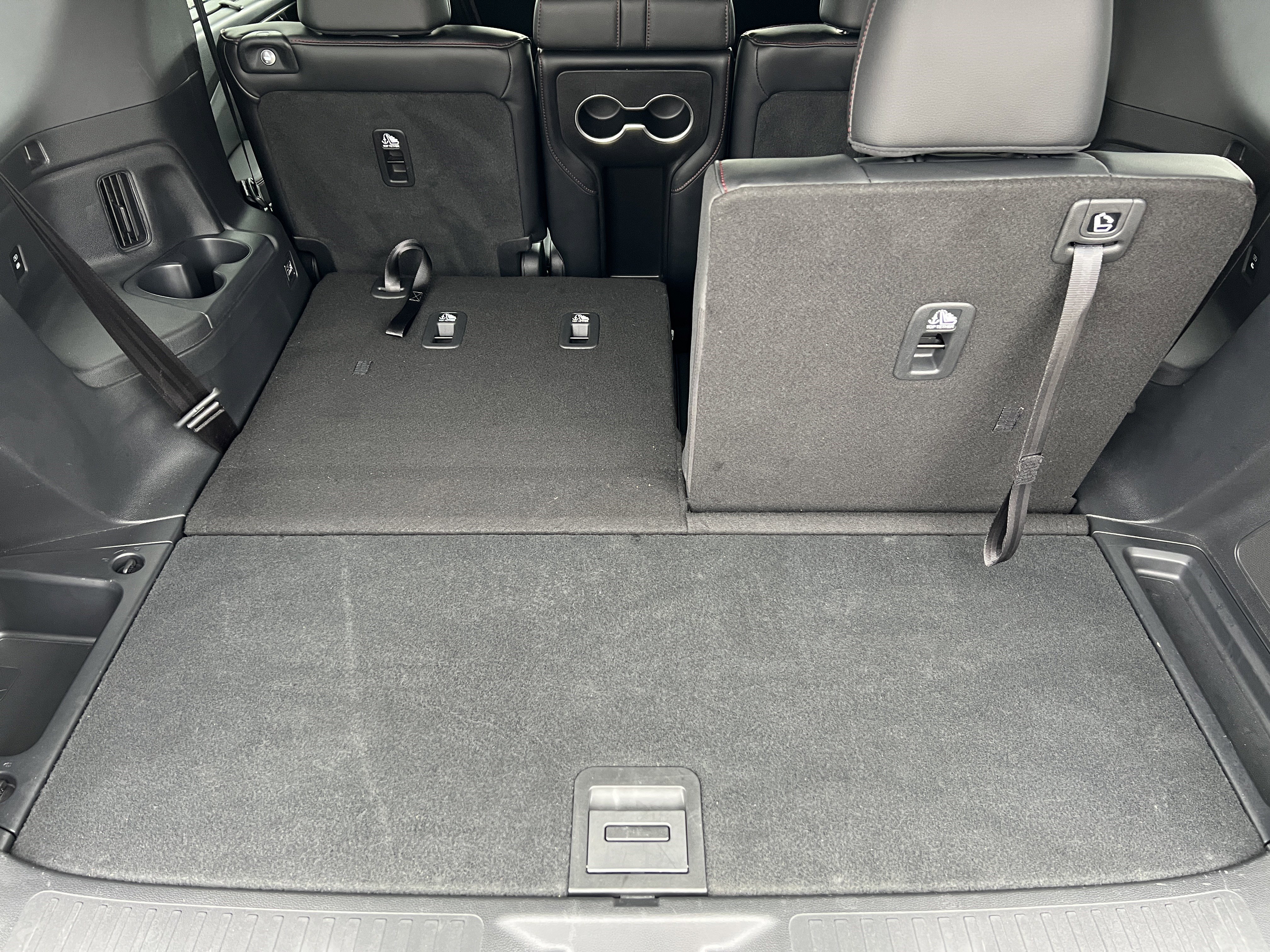 Used 2025 Honda Pilot Black Edition image 19