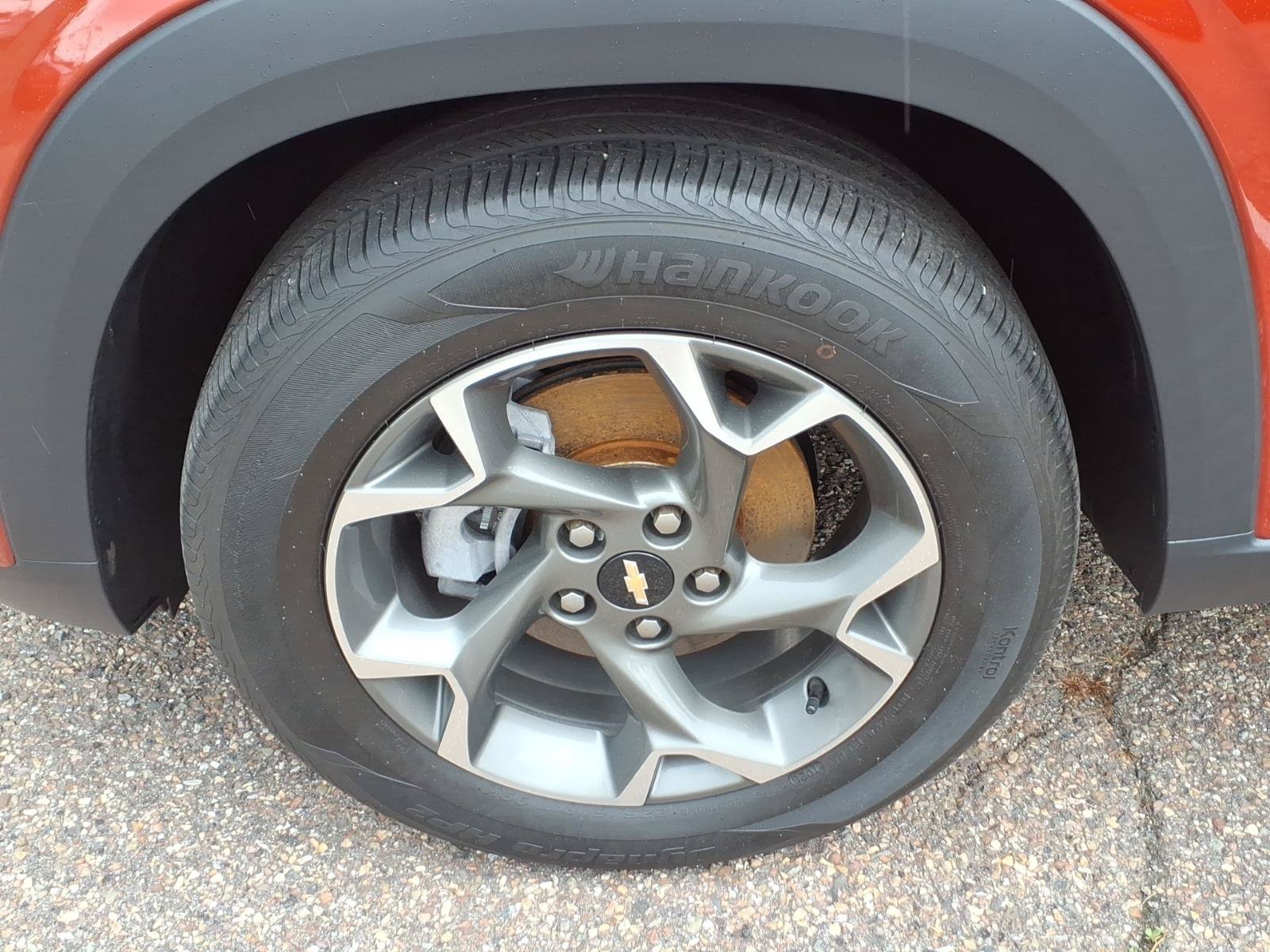 Used 2024 Chevrolet Trax LT w/ Driver Confidence Package FWD image 10