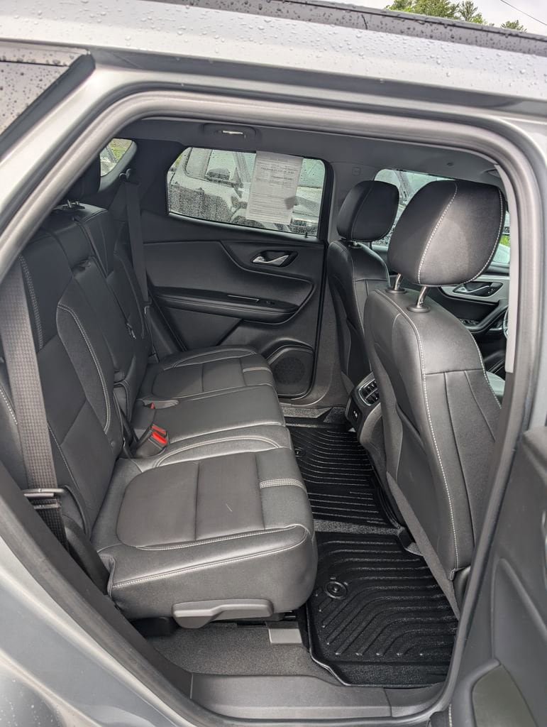 Used 2023 Chevrolet Blazer LT AWD/4WD image 18