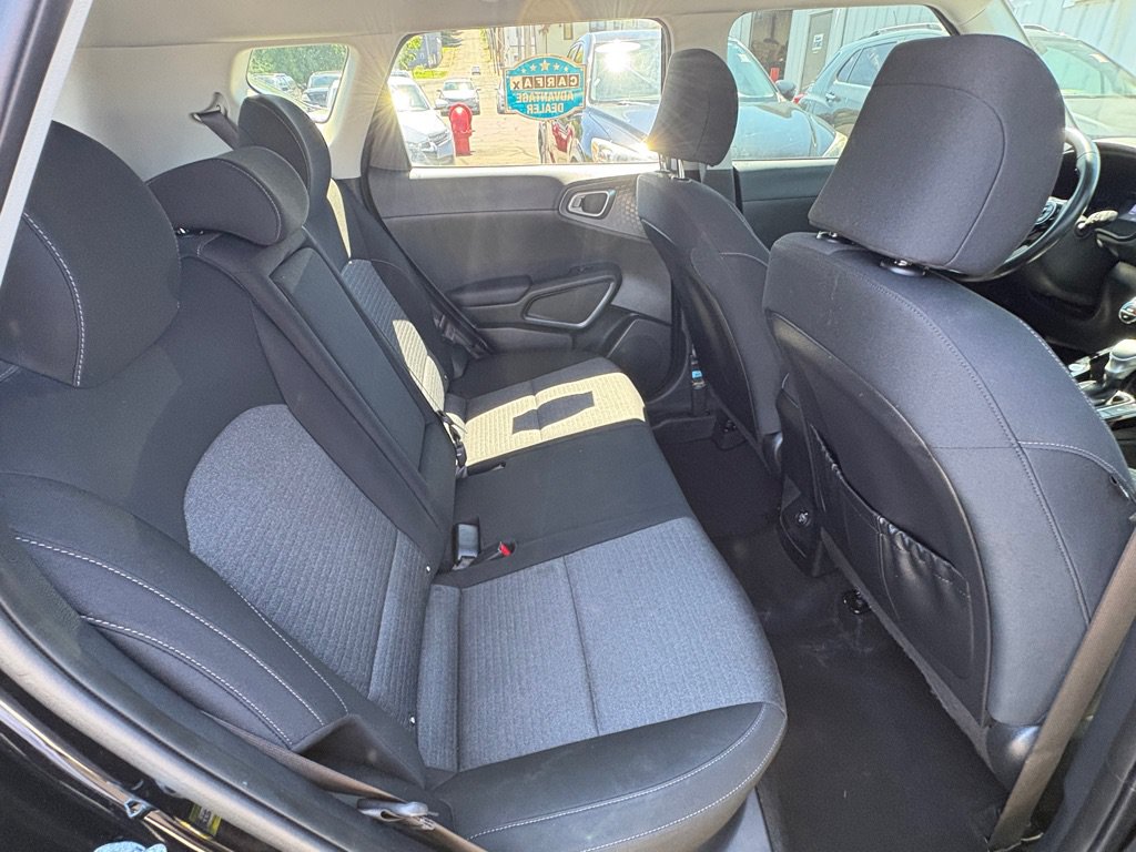 Used 2021 Kia Soul EX FWD image 14