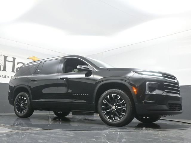 New 2026 Chevrolet Traverse LT w/ Sun and Wheel Package image 2