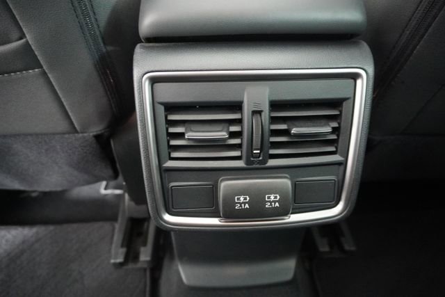 Used 2021 Subaru Forester Premium image 34