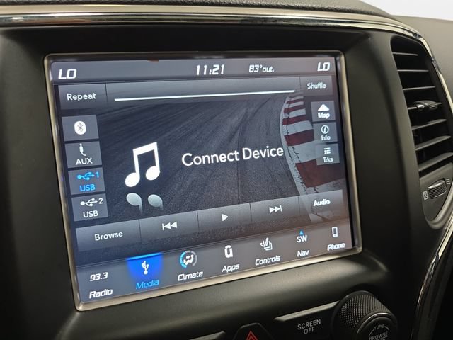 Used 2018 Jeep Grand Cherokee Altitude AWD/4WD image 21