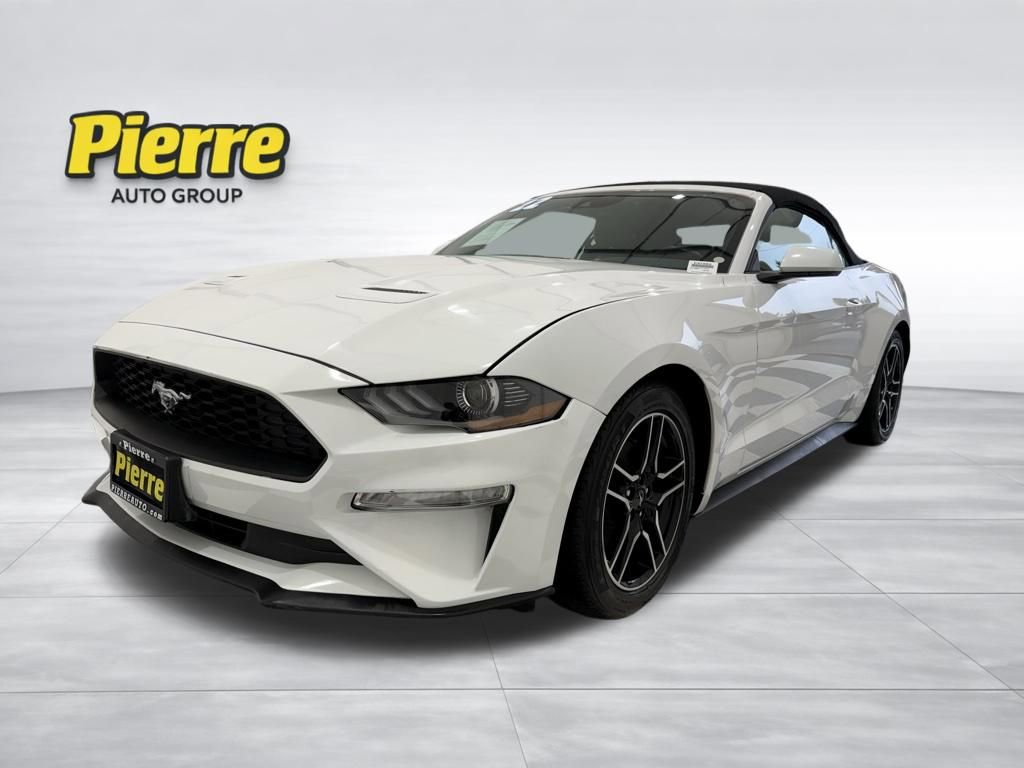 Used 2022 Ford Mustang Premium image 2