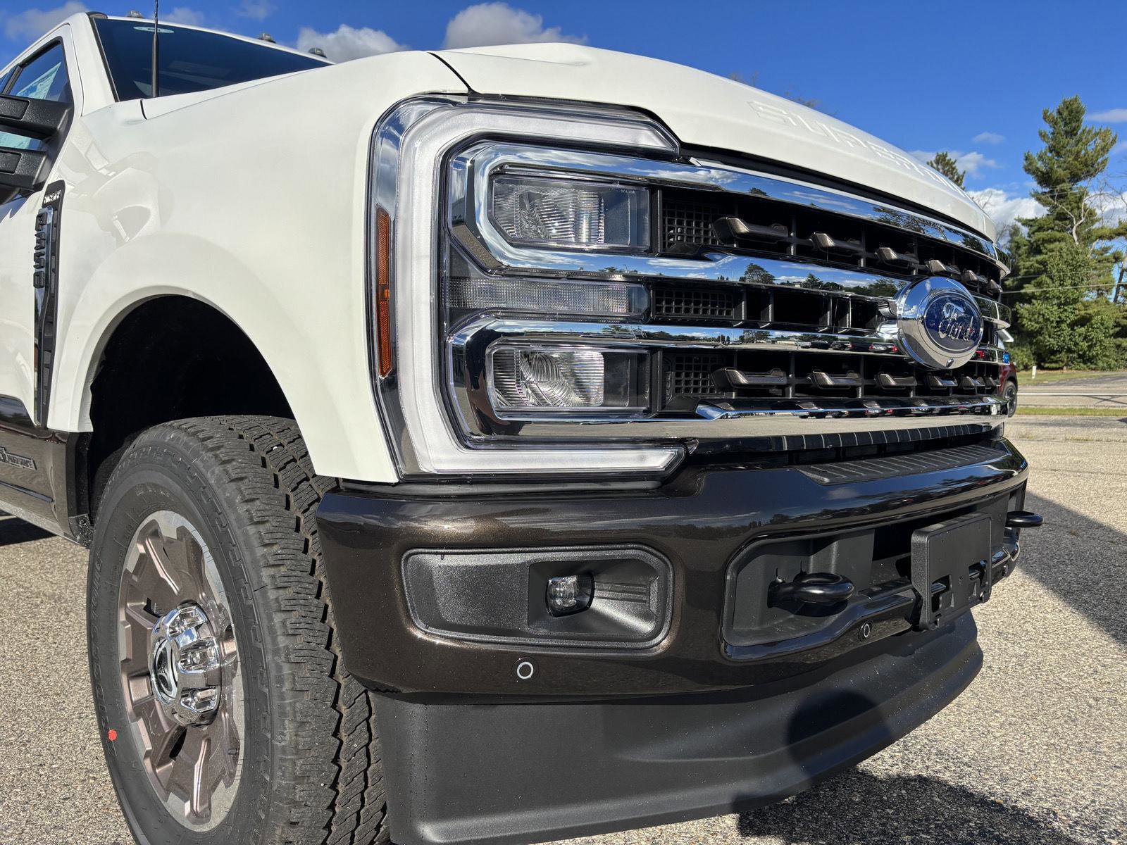 New 2025 Ford F350 King Ranch image 9