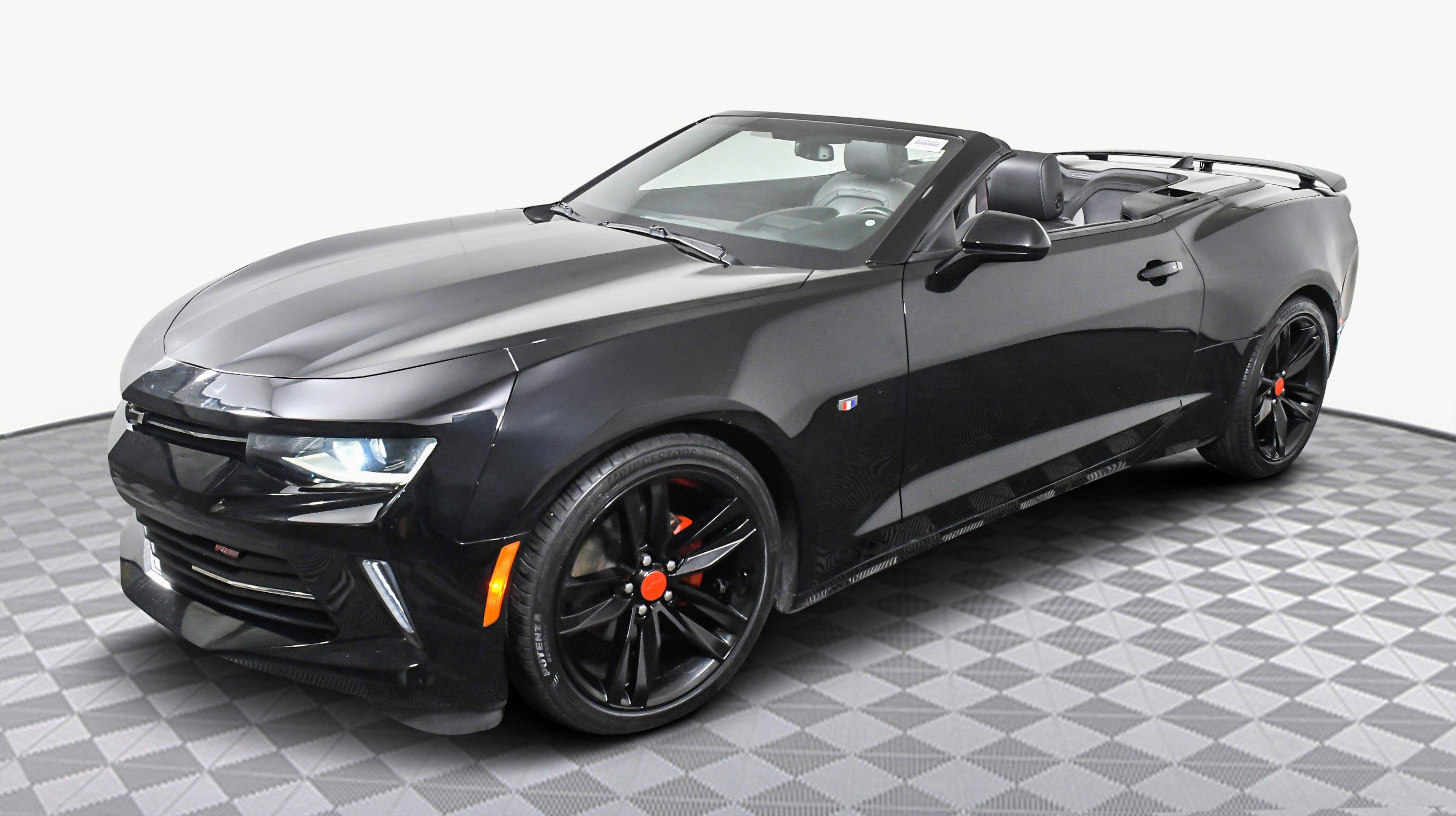 Used 2016 Chevrolet Camaro LT image 4