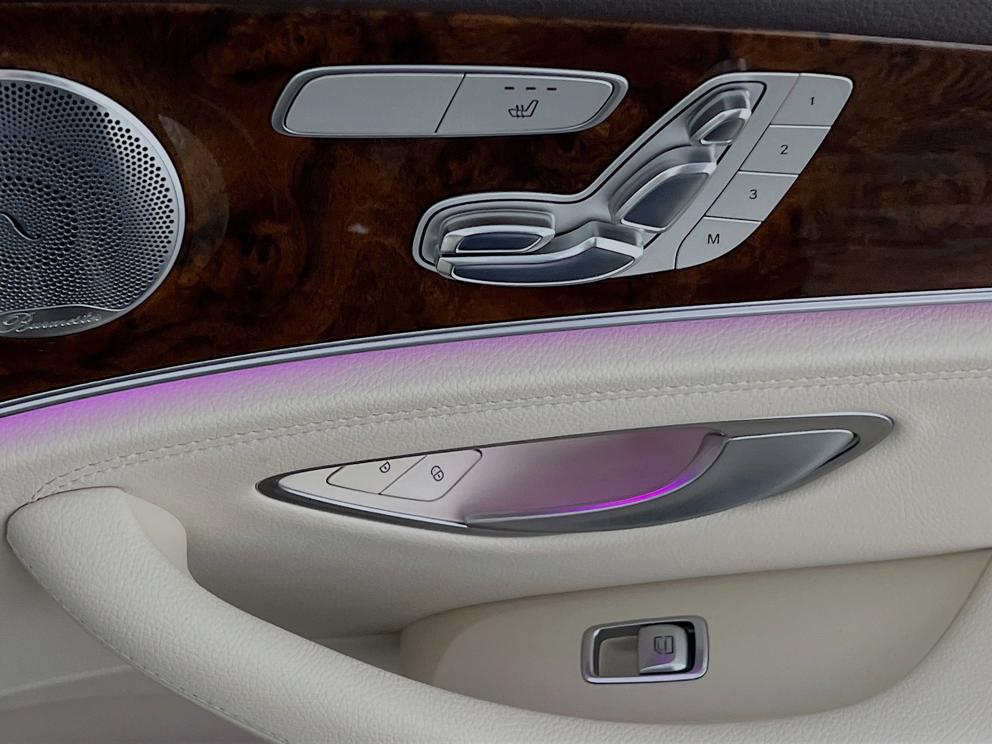 Used 2017 Mercedes-Benz E 300 4MATIC image 32