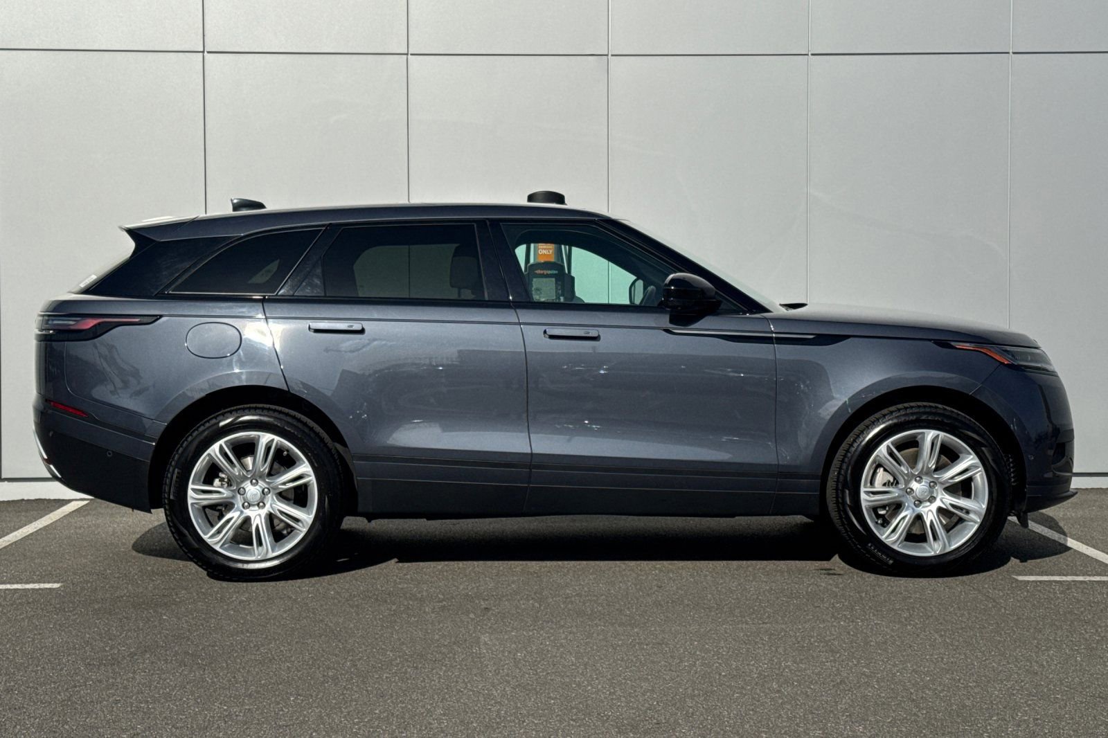 Used 2026 Land Rover Range Rover Velar S image 6