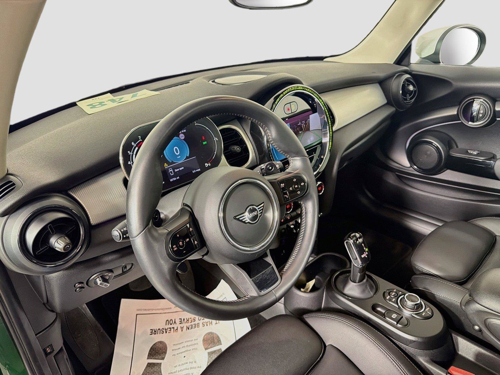 Used 2024 MINI Cooper S FWD image 9