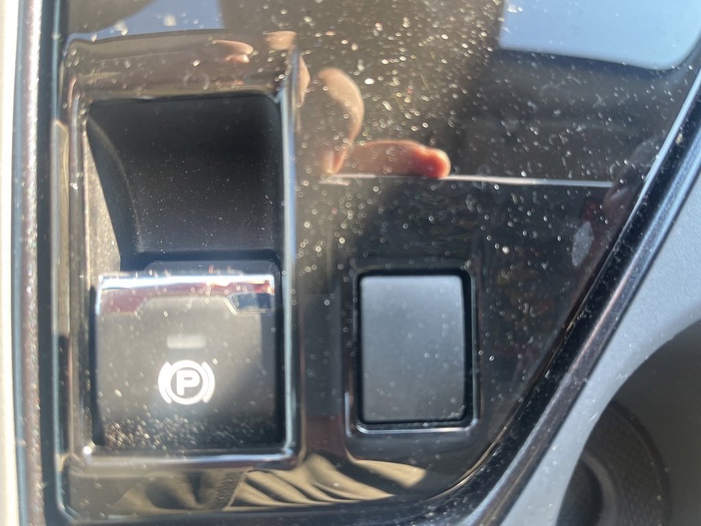 Certified 2025 Subaru Crosstrek 2.5i Limited w/ Crosstrek Mirror Package image 18