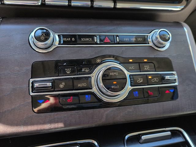 Used 2024 Lincoln Aviator Reserve w/ Equipment Group 201A AWD/4WD image 24