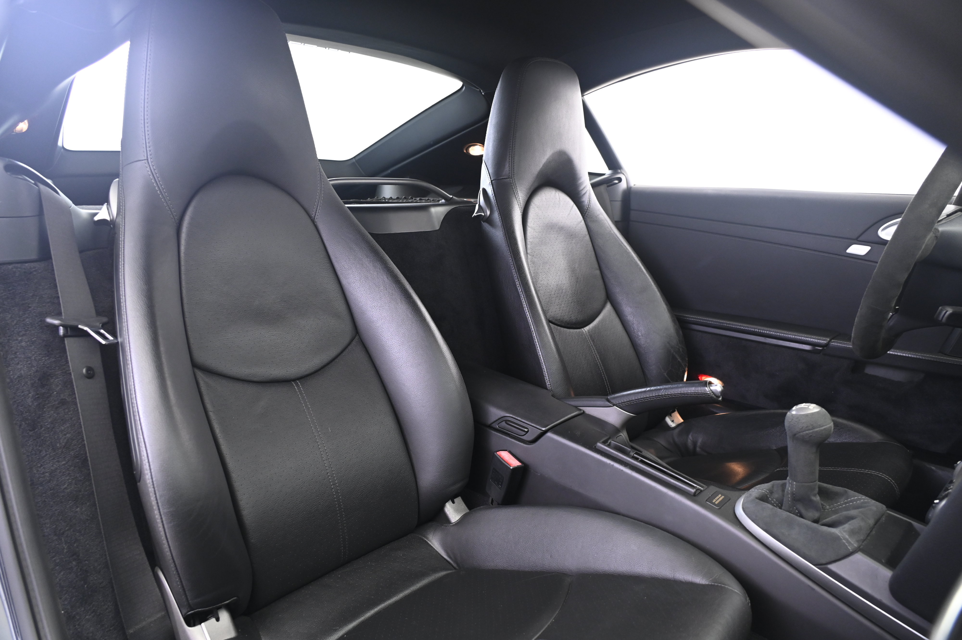 Used 2007 Porsche Cayman S RWD image 21