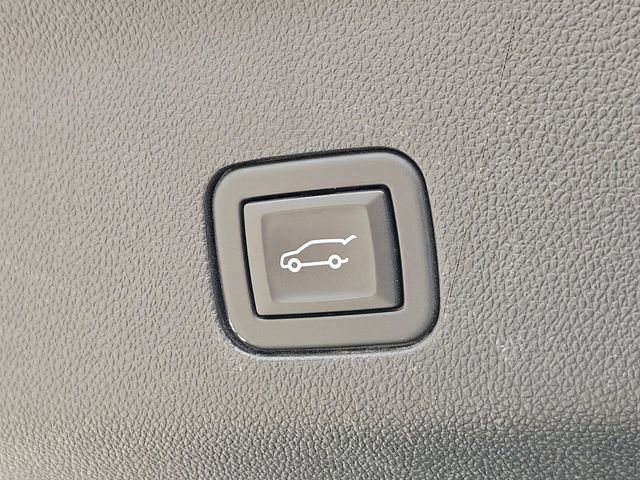 Certified 2024 Cadillac Escalade ESV Premium Luxury image 30