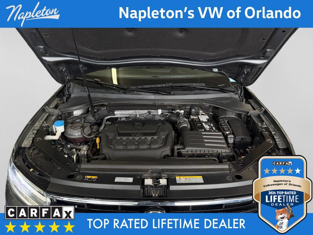 Used 2024 Volkswagen Tiguan SE R-Line AWD/4WD image 33