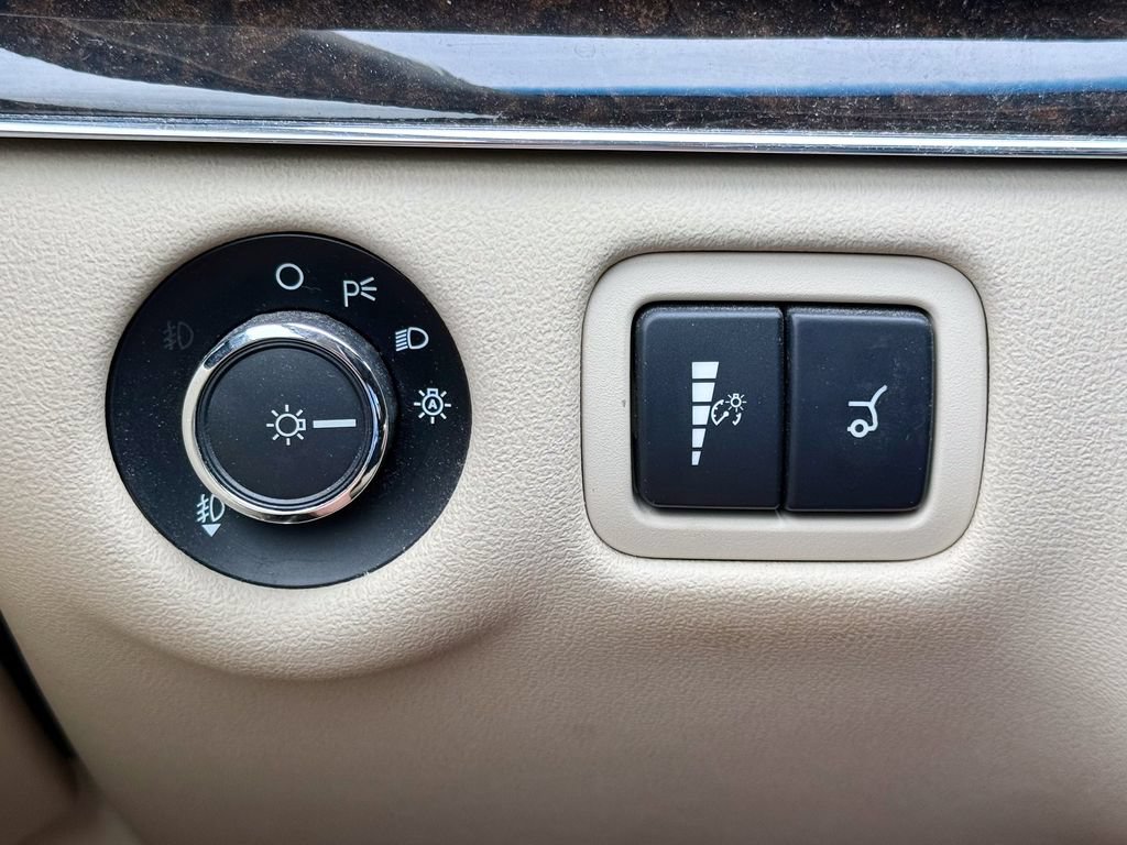 Used 2016 Lincoln MKT AWD w/ Equipment Group 201A image 23