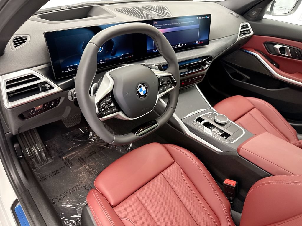 Used 2025 BMW 330i Sedan w/ Premium Package RWD image 9