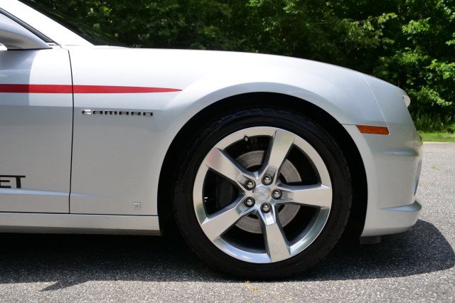 Used 2010 Chevrolet Camaro SS RWD image 37