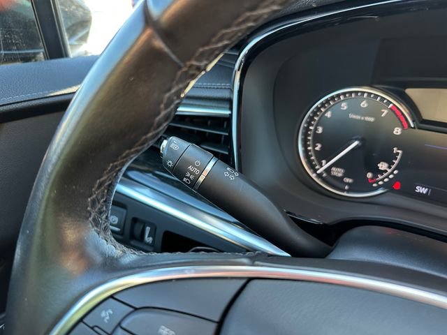 Used 2022 Cadillac XT5 Premium Luxury image 24