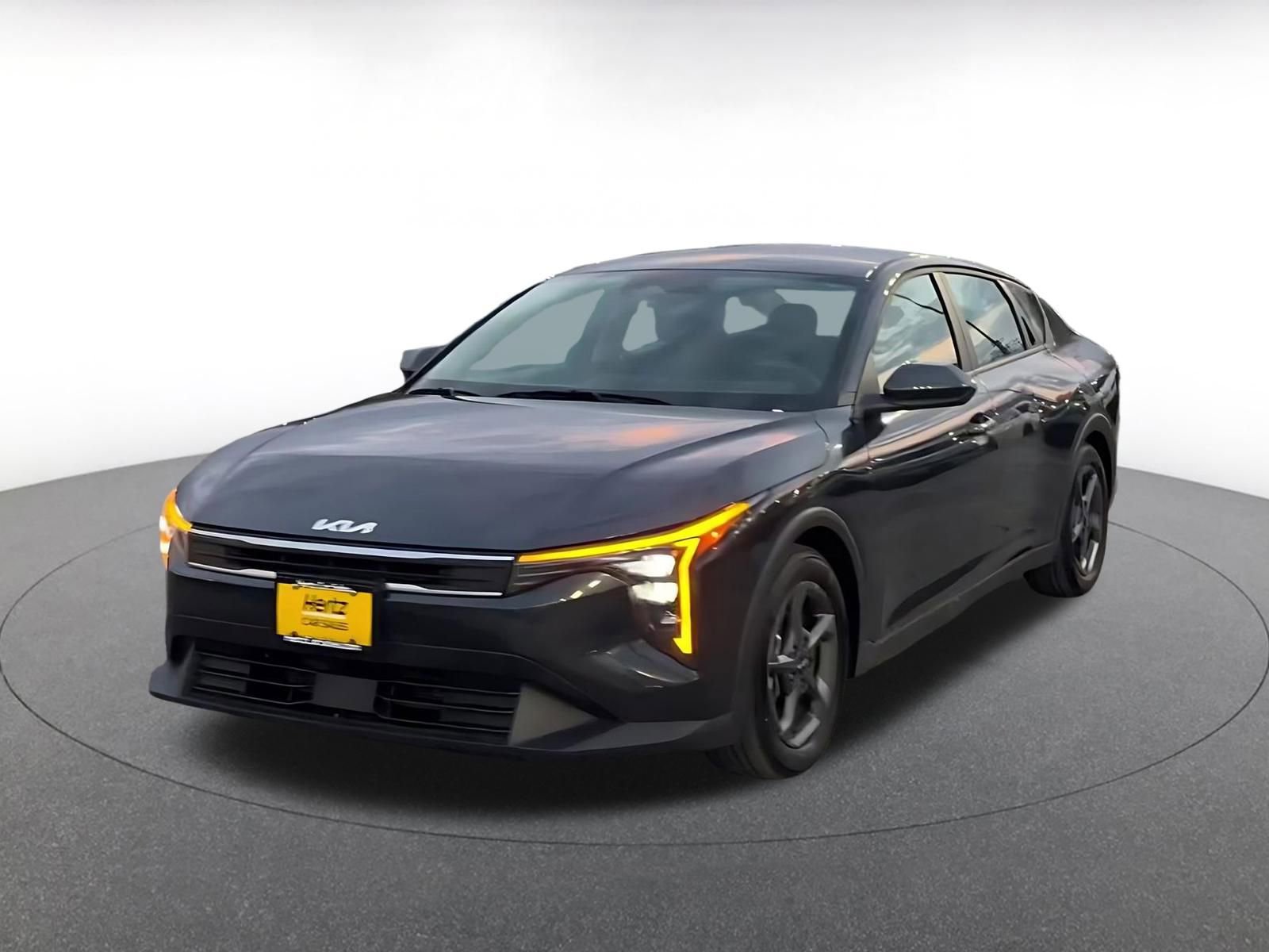 Used 2025 Kia K4 FWD image 4