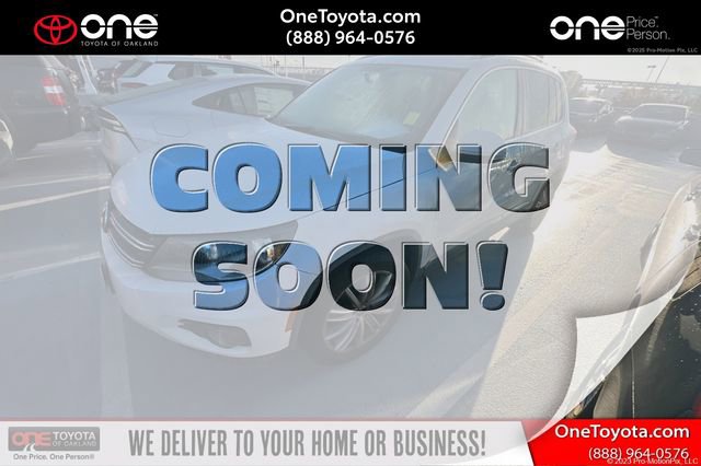 Used 2013 Volkswagen Tiguan S image 1