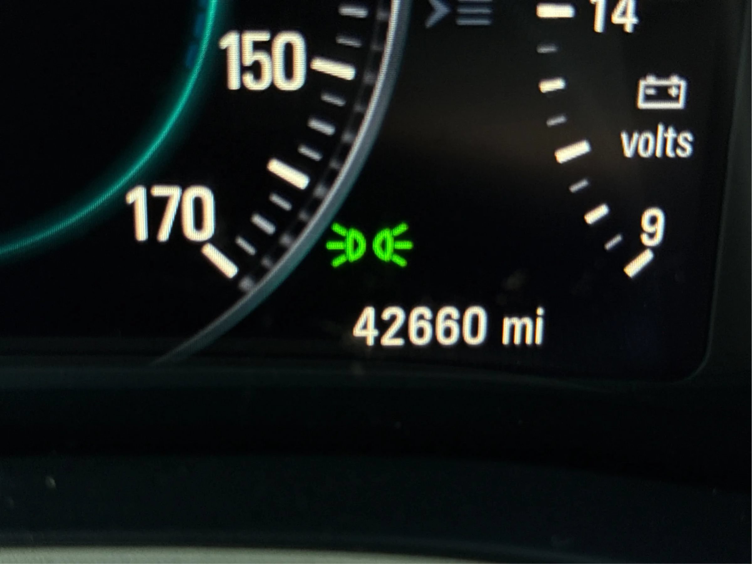 Used 2015 Buick LaCrosse Leather FWD image 9
