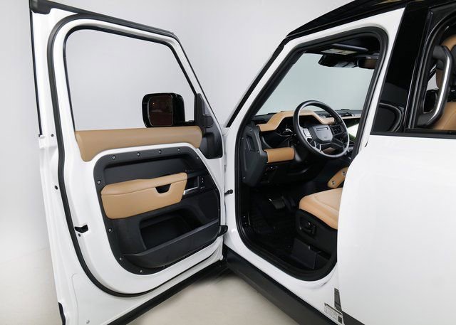 New 2026 Land Rover Defender 110 S image 26