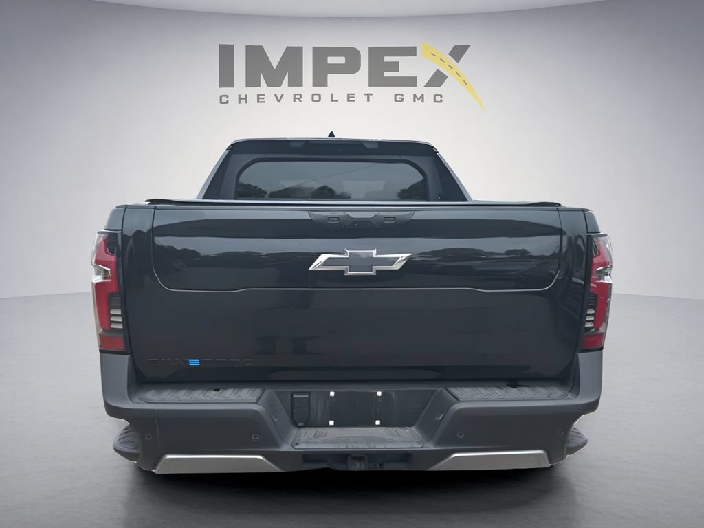 Used 2026 Chevrolet Silverado EV Trail Boss AWD/4WD image 3