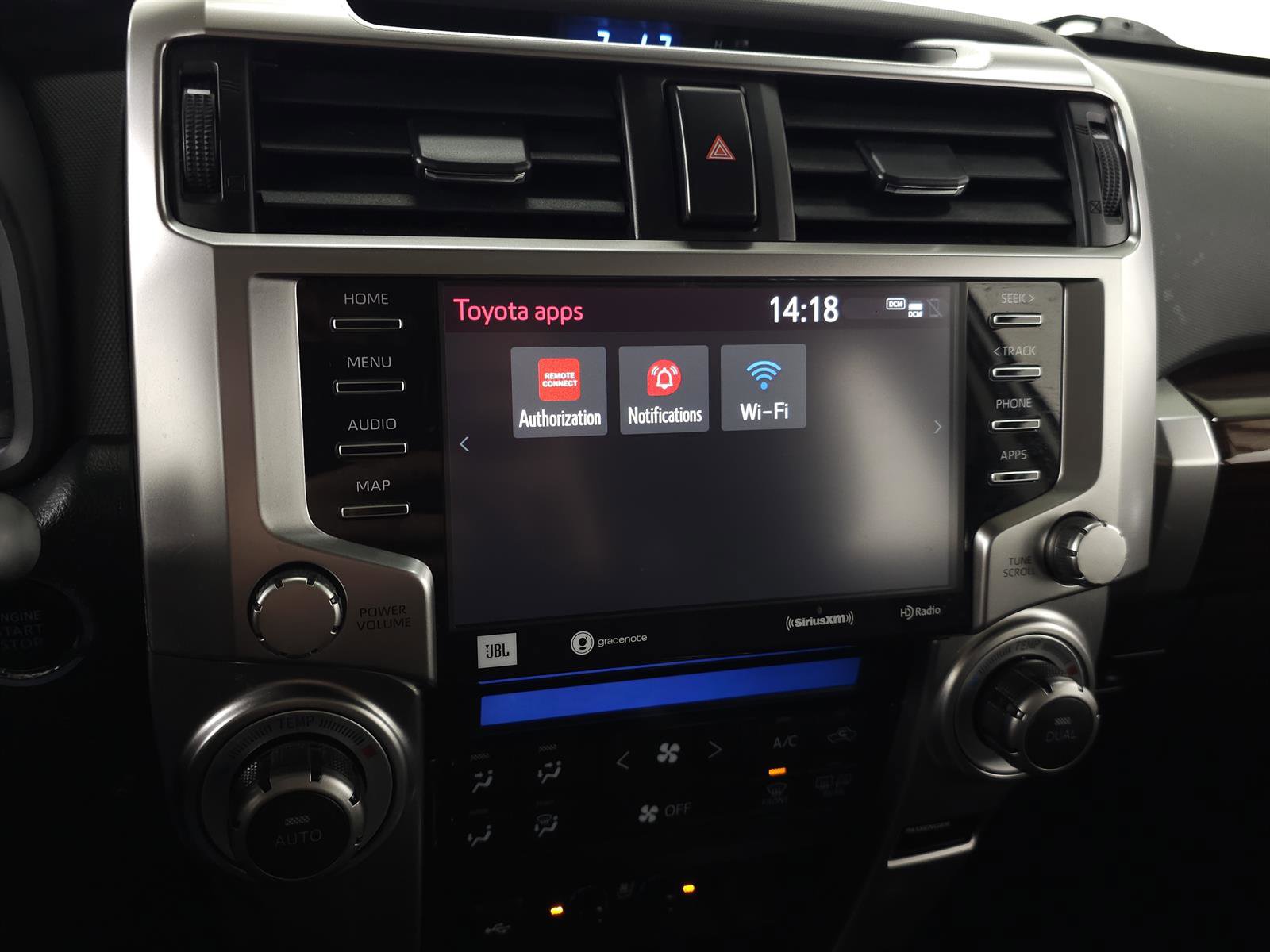 Used 2024 Toyota 4Runner Limited AWD/4WD image 27