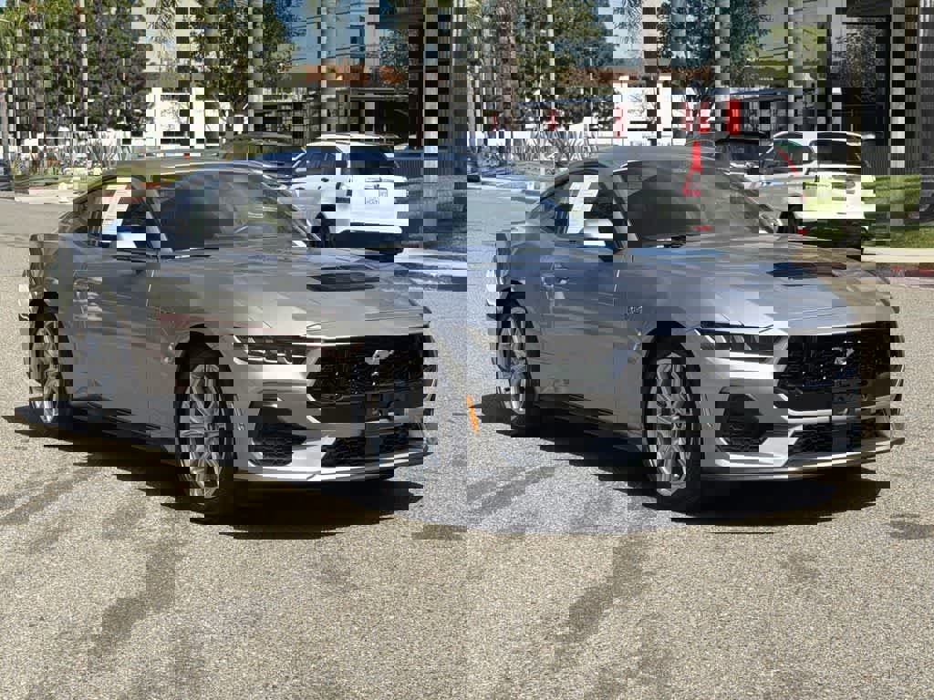 Used 2024 Ford Mustang GT Premium image 8