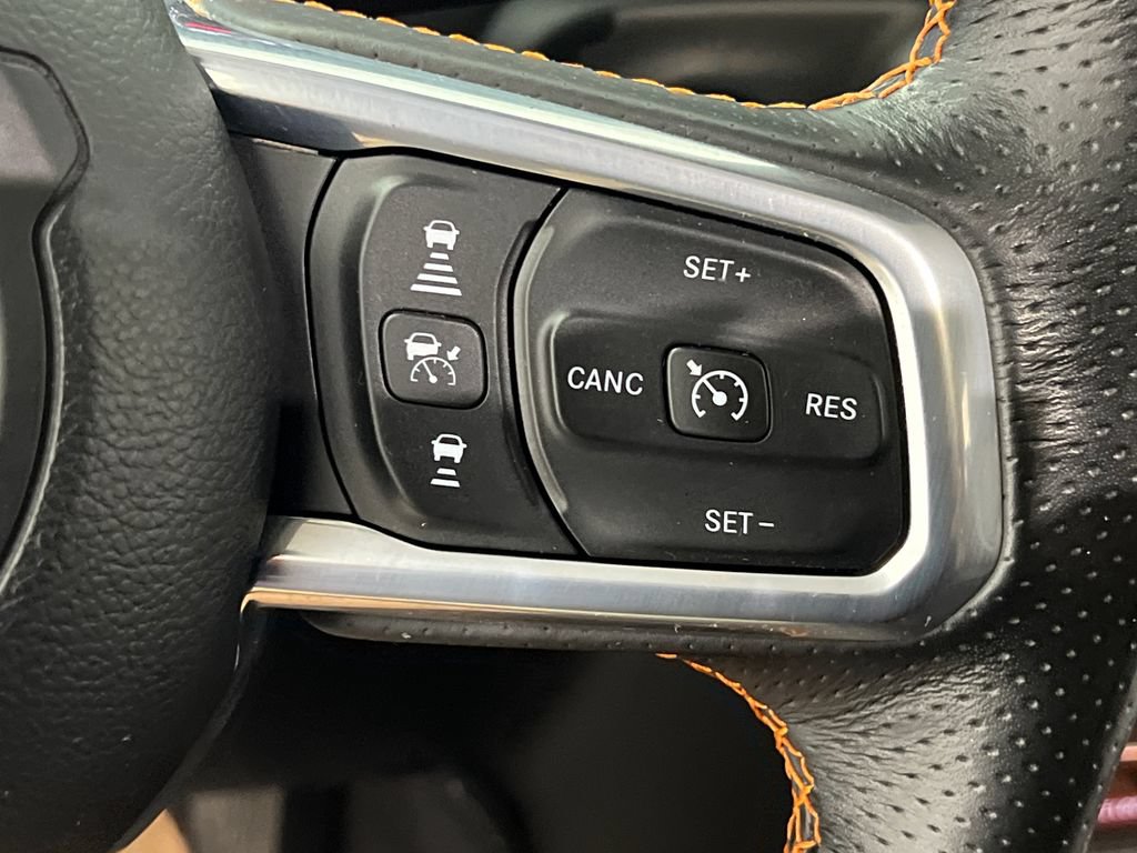 Used 2021 Jeep Gladiator Mojave w/ Dual Top Group AWD/4WD image 41