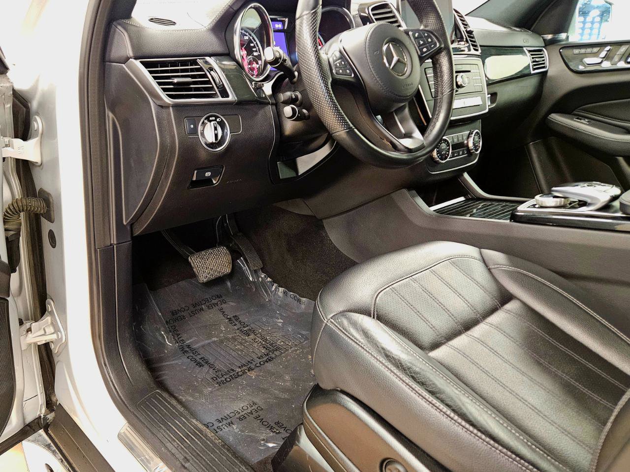 Used 2019 Mercedes-Benz GLS 450 4MATIC image 12