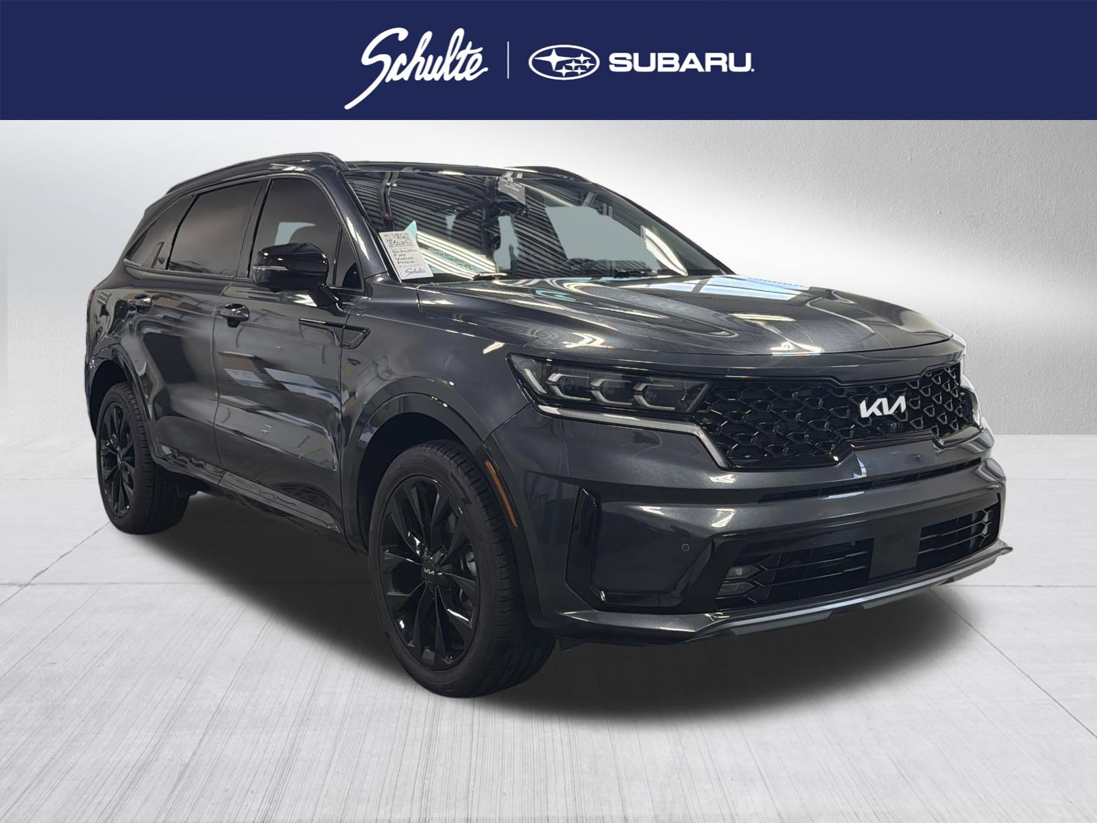 Used 2023 Kia Sorento SX AWD/4WD image 1