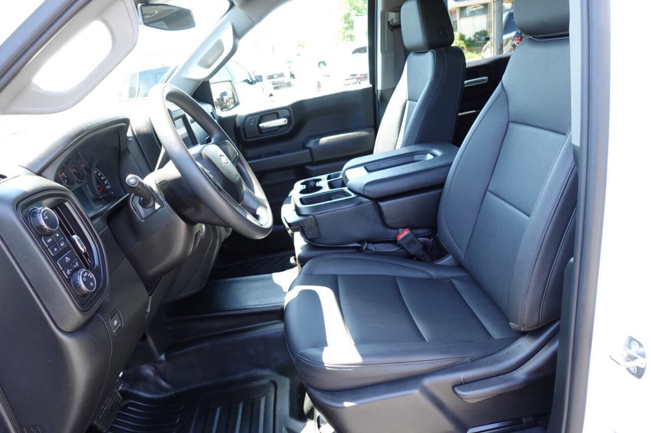 Used 2024 Chevrolet Silverado 1500 W/T w/ WT Value Package AWD/4WD image 20