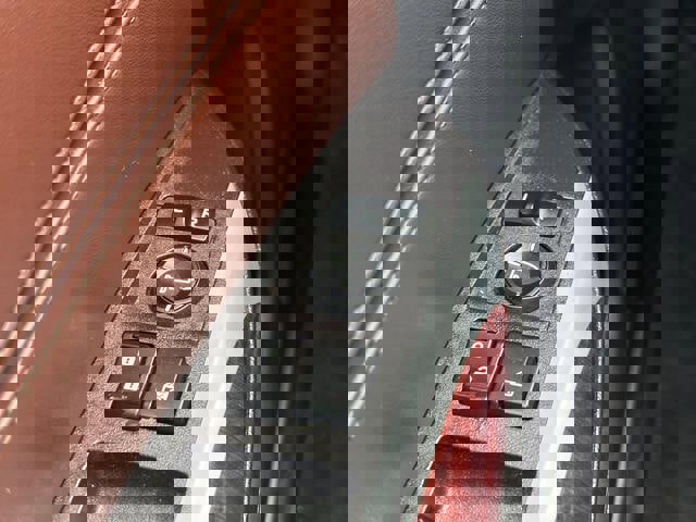 Used 2015 Acura TLX w/ Technology Package image 24