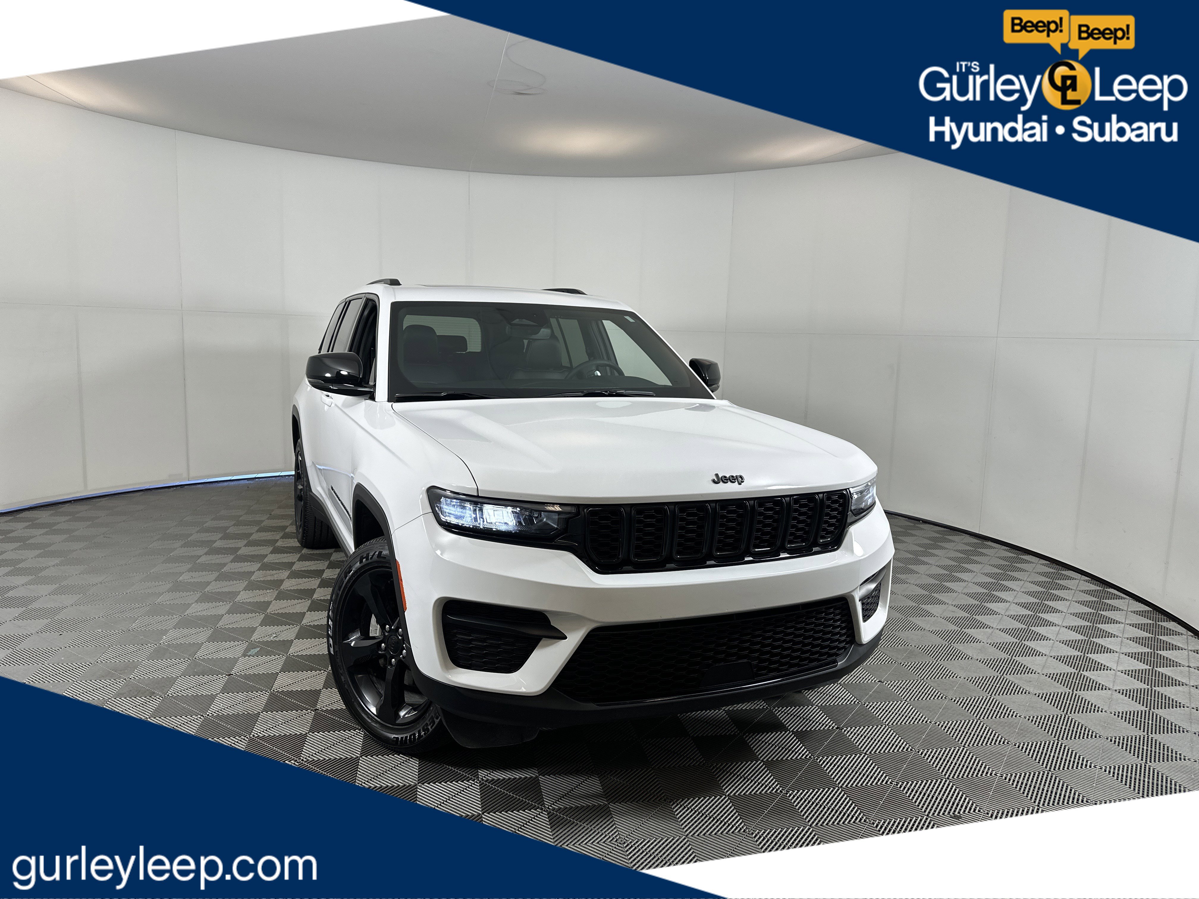 Used 2023 Jeep Grand Cherokee Altitude