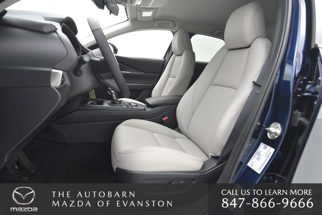 New 2026 MAZDA CX-30 AWD 2.5 S w/ Select Sport Pkg image 24