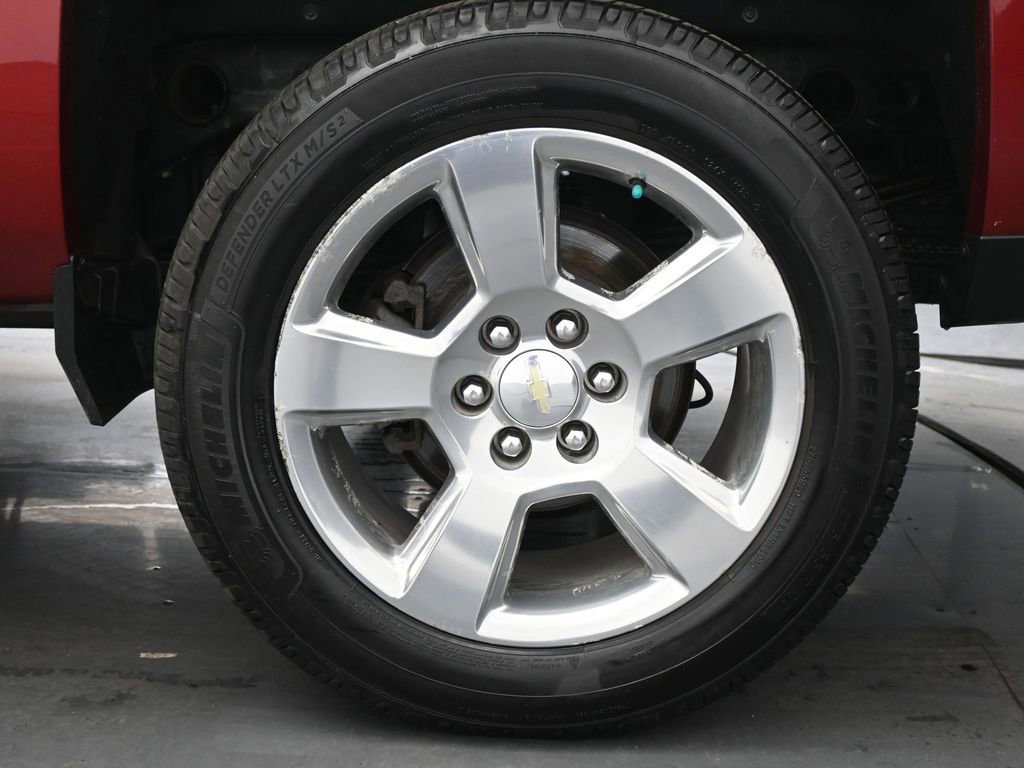 Used 2018 Chevrolet Silverado 1500 LT w/ All Star Edition image 19