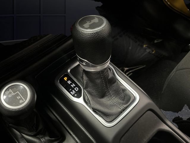 Used 2020 Jeep Wrangler Unlimited Sport image 18