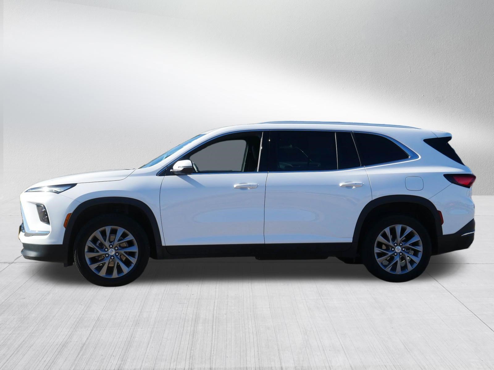 Used 2026 Buick Enclave Preferred AWD/4WD image 4