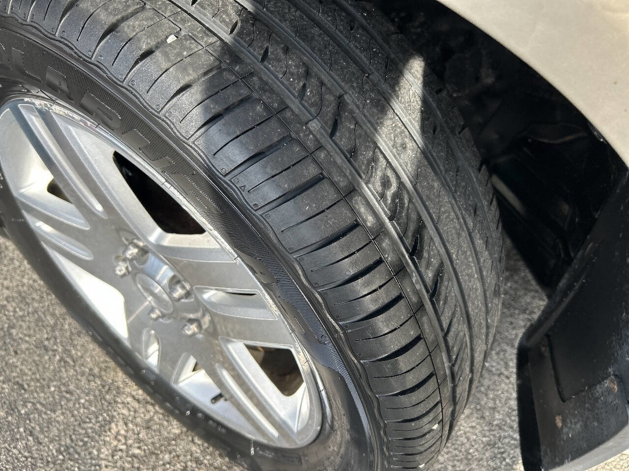 Used 2012 Chevrolet Impala LT FWD image 17