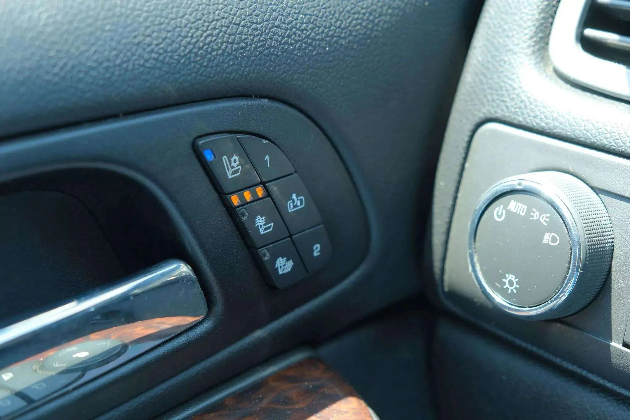 Used 2014 GMC Sierra 2500 Denali image 45